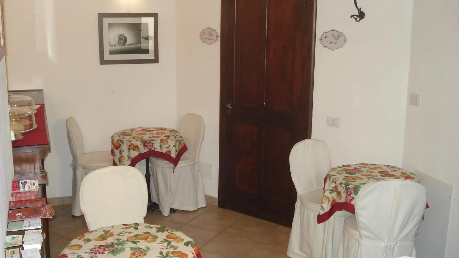 Guest House Il Giardino Segreto Cagliari 2*,  Itálie